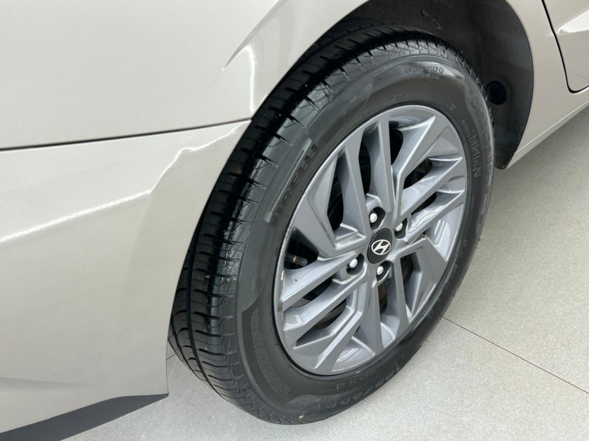 hyundai hb20s 1.0 12v flex limited manual 4p 20276