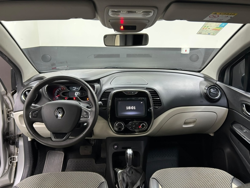 renault captur 1.6 16v sce flex intense x-tronic 4p automatico 20198