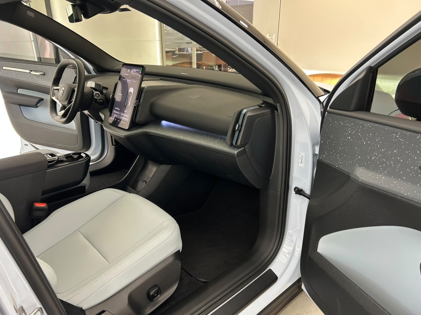 volvo ex30 69 kw eletrico ultra 1.0 4p automatico 202411