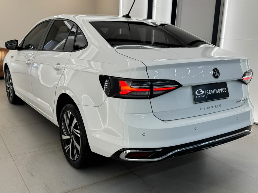 volkswagen virtus 1.0 200 tsi highline automatico flex 4p 20243