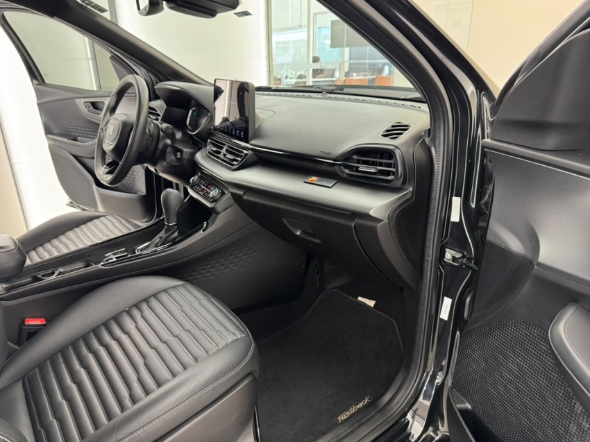 fiat fastback 1.3 turbo 270 flex limited edition at6 4p automatico 20239