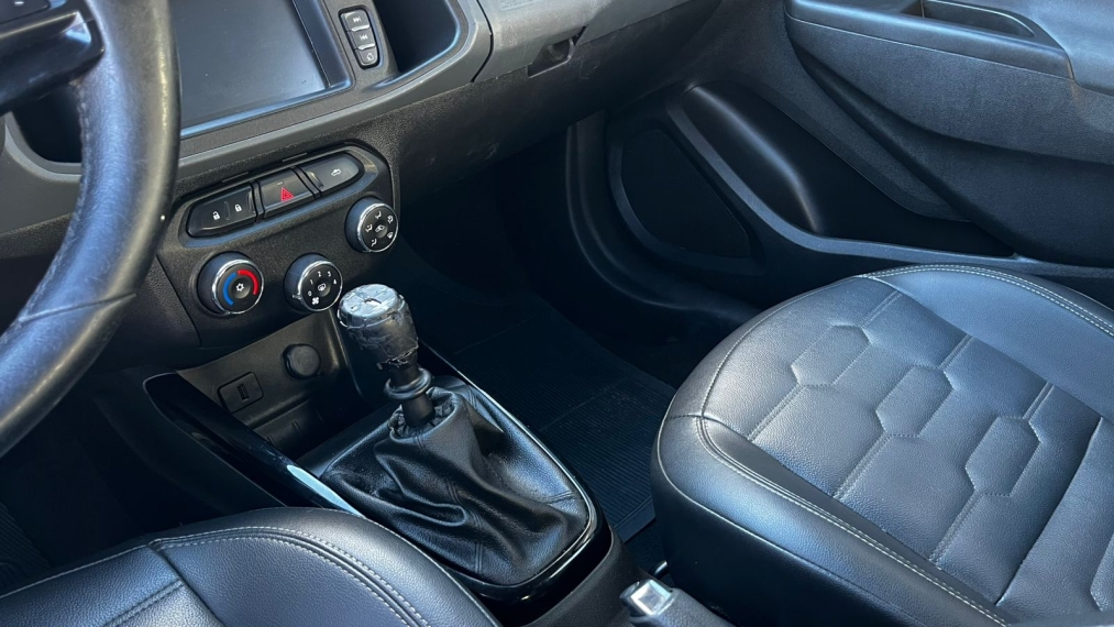 chevrolet onix 1.4 mpfi ltz 8v flex 4p manual 20196