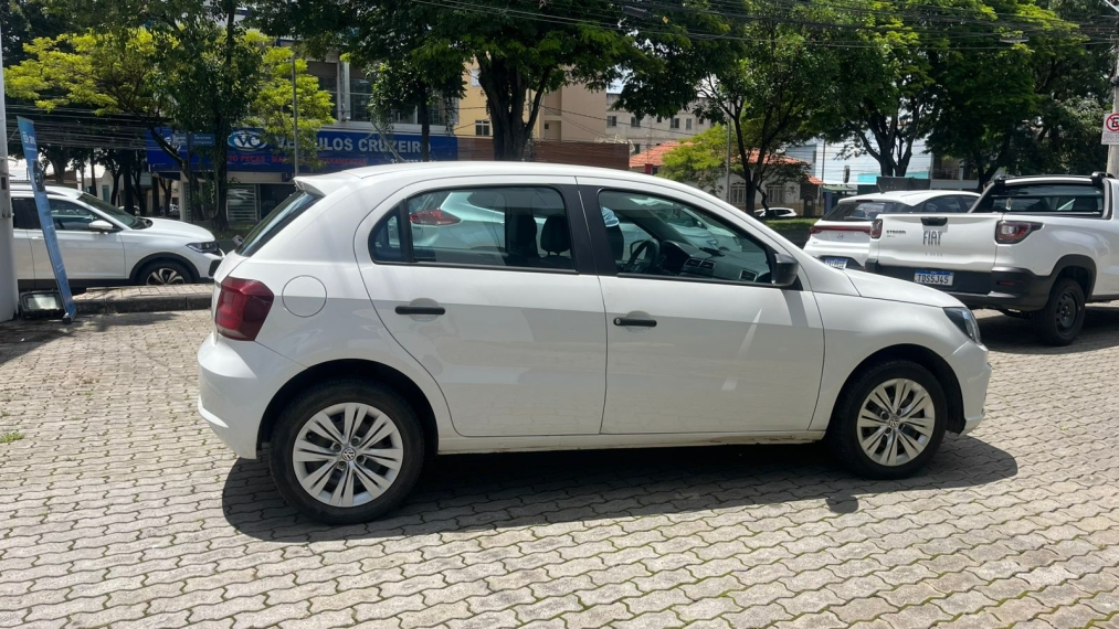 volkswagen gol 1.6 msi totalflex 4p manual flex 20212