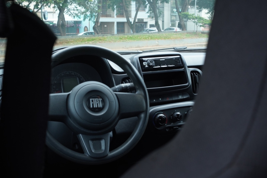 fiat mobi 1.0 evo flex like. manual 4p 20236