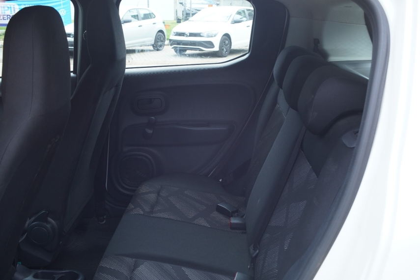 fiat mobi 1.0 evo flex like. manual 4p 20235