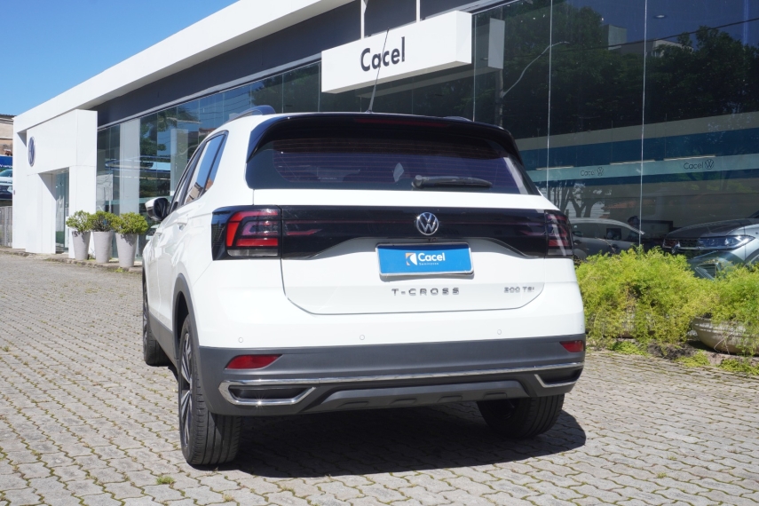 volkswagen t-cross 1.0 200 tsi total flex comfortline automatico 4p 20234