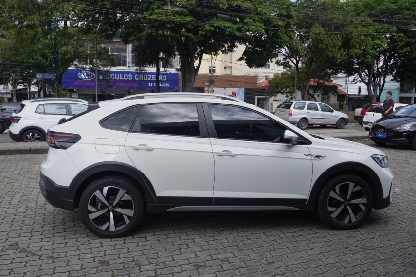 volkswagen nivus 1.0 200 tsi total flex highline automatico 4p 20244