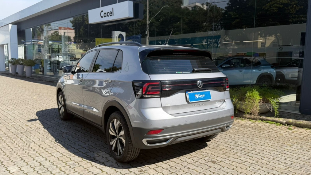 volkswagen t-cross 1.0 200 tsi total flex comfortline automatico 4p 20244