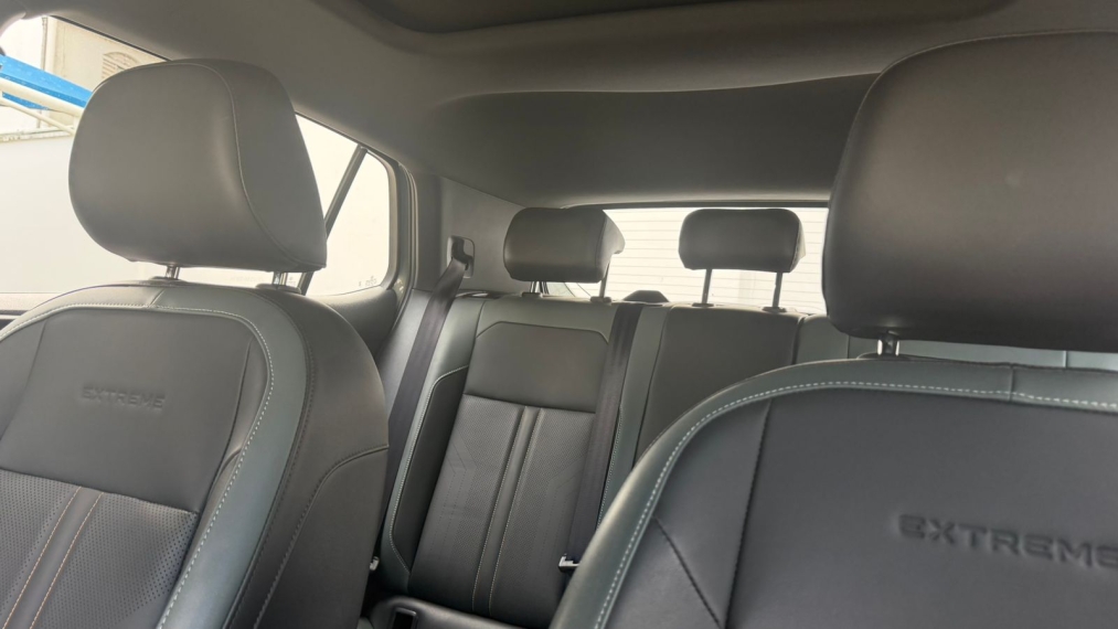 volkswagen t-cross 1.4 250 tsi total flex extreme automatico 4p 202612