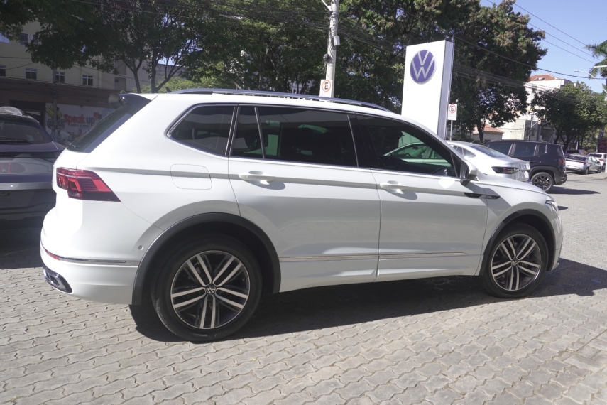volkswagen tiguan 2.0 300 tsi gasolina allspace r-line automatico 4p 20242