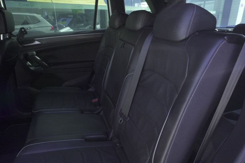 volkswagen tiguan 2.0 300 tsi gasolina allspace r-line automatico 4p 202412