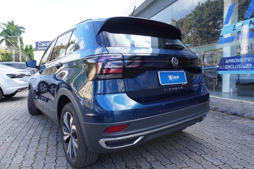 volkswagen t-cross 1.4 250 tsi total flex highline automatico 4p 20234