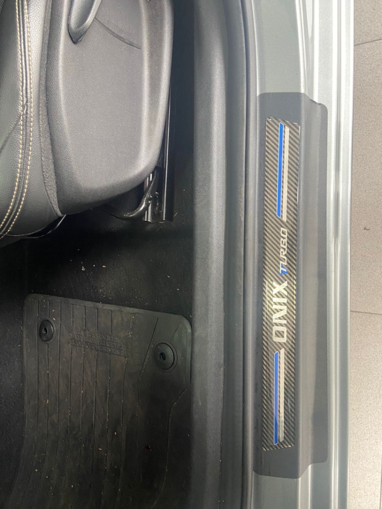 chevrolet onix 1.0 turbo flex plus premier automatico 4p 202415