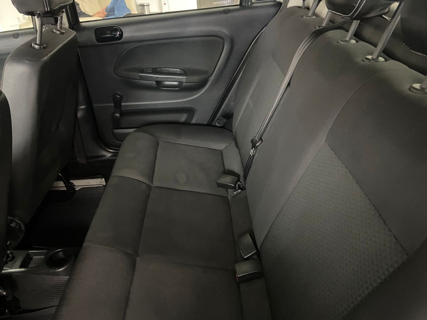 volkswagen gol 1.0 12v mpi totalflex 4p manual flex 202316