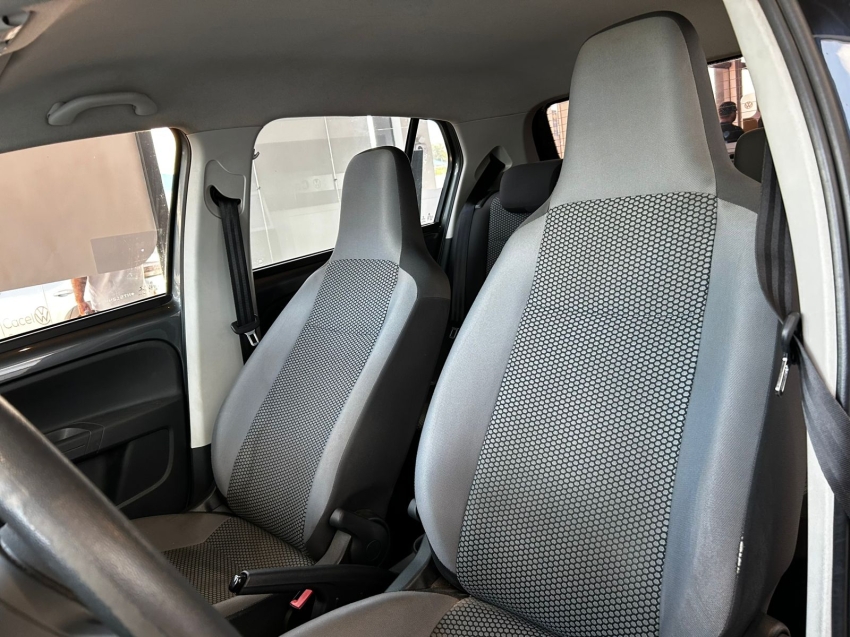 volkswagen up 1.0 tsi move 12v flex 4p manual 201711