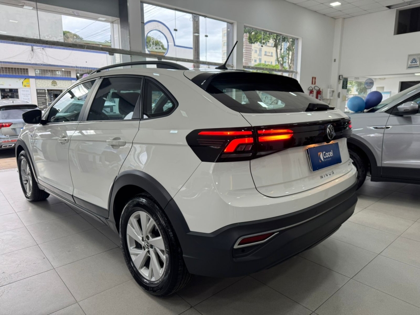 volkswagen nivus 1.0 200 tsi total flex comfortline automatico 4p 20245