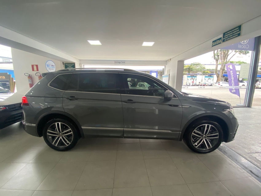 volkswagen tiguan 2.0 300 tsi gasolina allspace r-line automatico flex 4p 20254