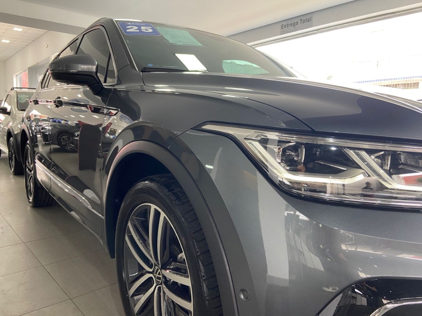 volkswagen tiguan 2.0 300 tsi gasolina allspace r-line automatico flex 4p 20253