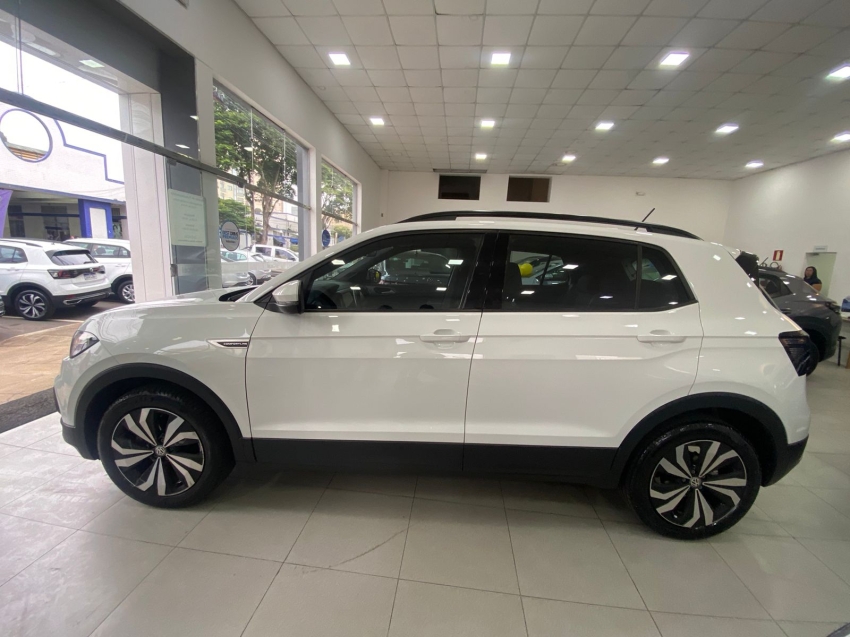 volkswagen t-cross 1.0 200 tsi total flex comfortline automatico 4p 20214