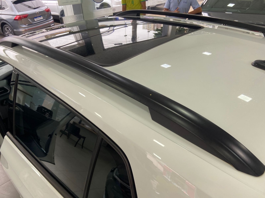 volkswagen t-cross 1.0 200 tsi total flex comfortline automatico 4p 202115