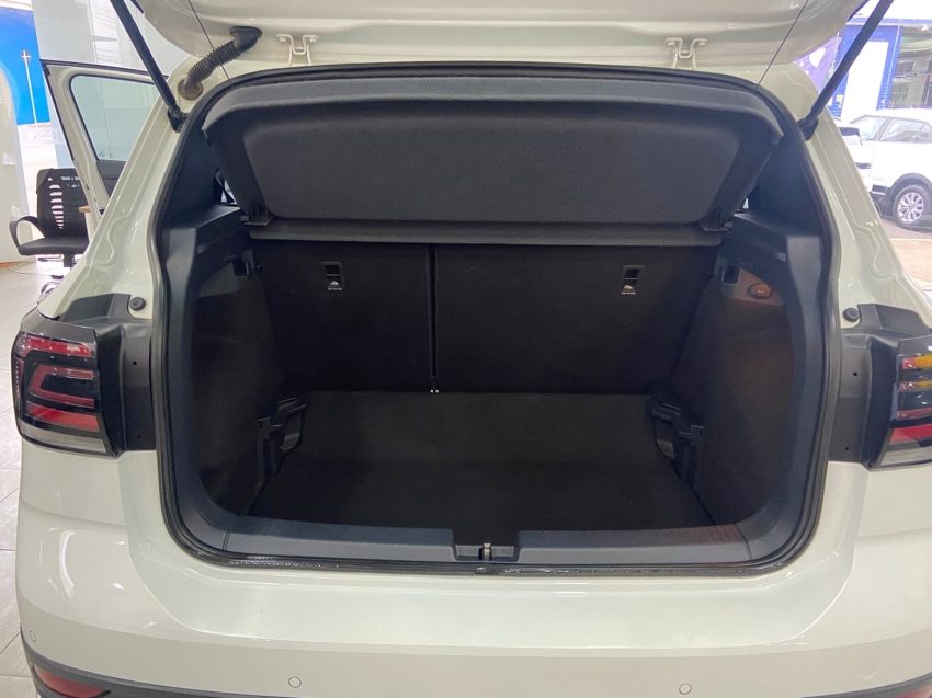 volkswagen t-cross 1.0 200 tsi total flex comfortline automatico 4p 202116