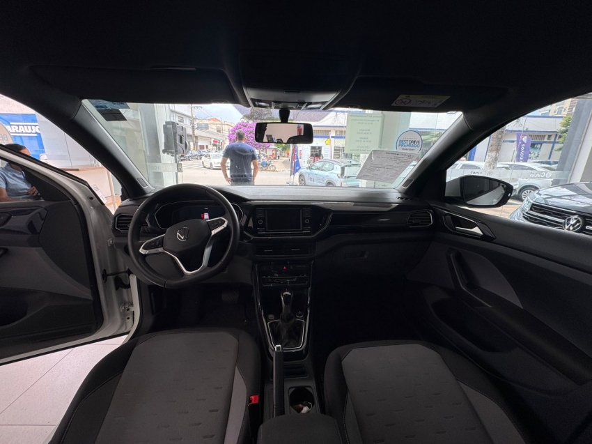 volkswagen t-cross 1.0 200 tsi total flex comfortline automatico 4p 202314