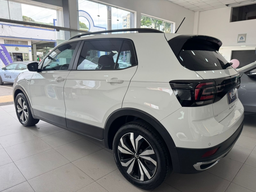 volkswagen t-cross 1.0 200 tsi total flex comfortline automatico 4p 20239