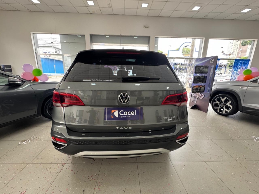 volkswagen taos 1.4 250 tsi total flex highline automatico 4p 202315