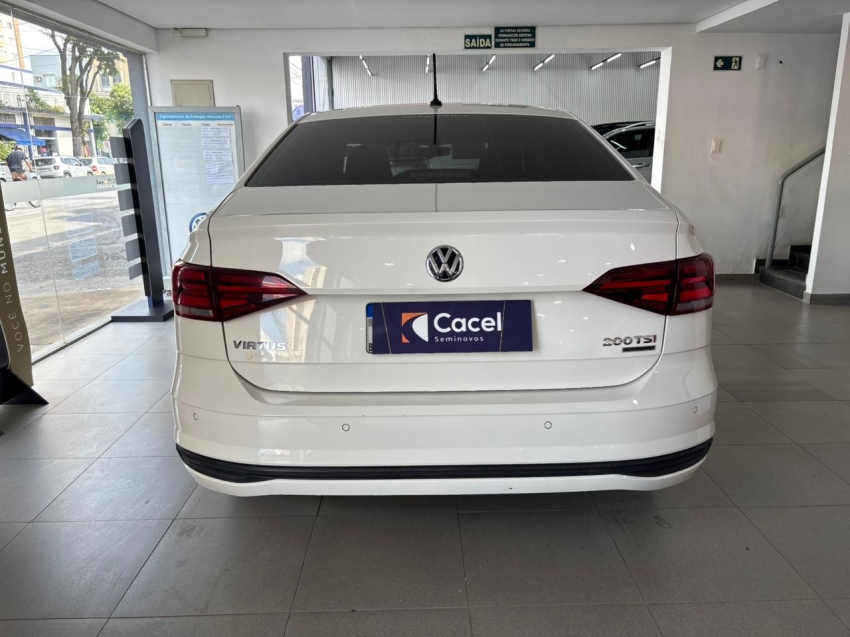 volkswagen virtus 1.0 200 tsi comfortline automatico flex 4p 20185