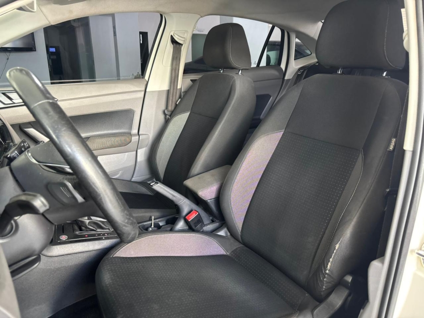 volkswagen virtus 1.0 200 tsi comfortline automatico flex 4p 201815