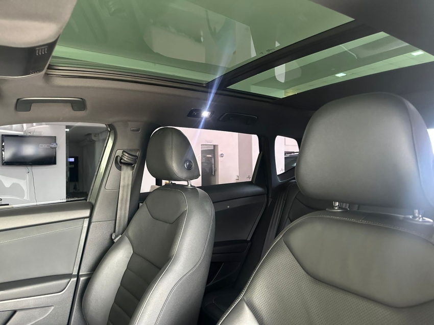 volkswagen taos 1.4 250 tsi total flex highline automatico 4p 202320