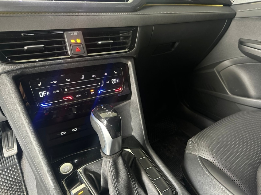 volkswagen taos 1.4 250 tsi total flex highline automatico 4p 202317