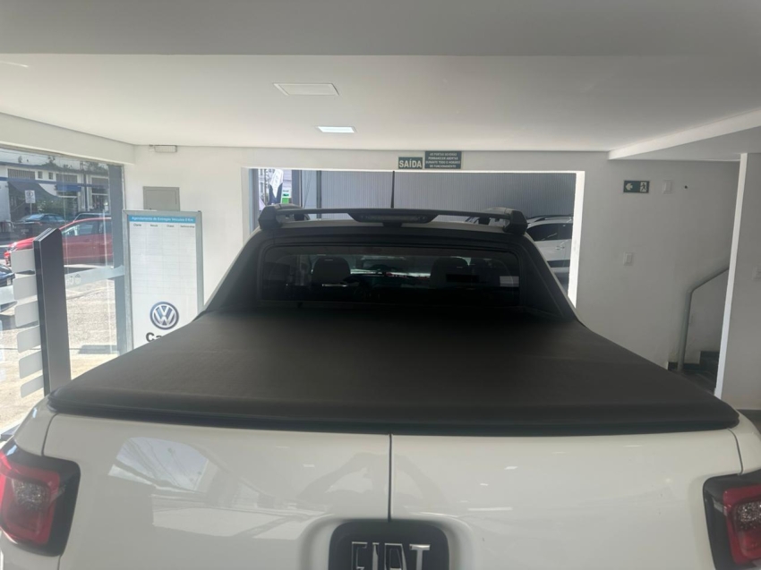 fiat toro 2.0 16v turbo diesel freedom 4wd at9 4p automatico 202113