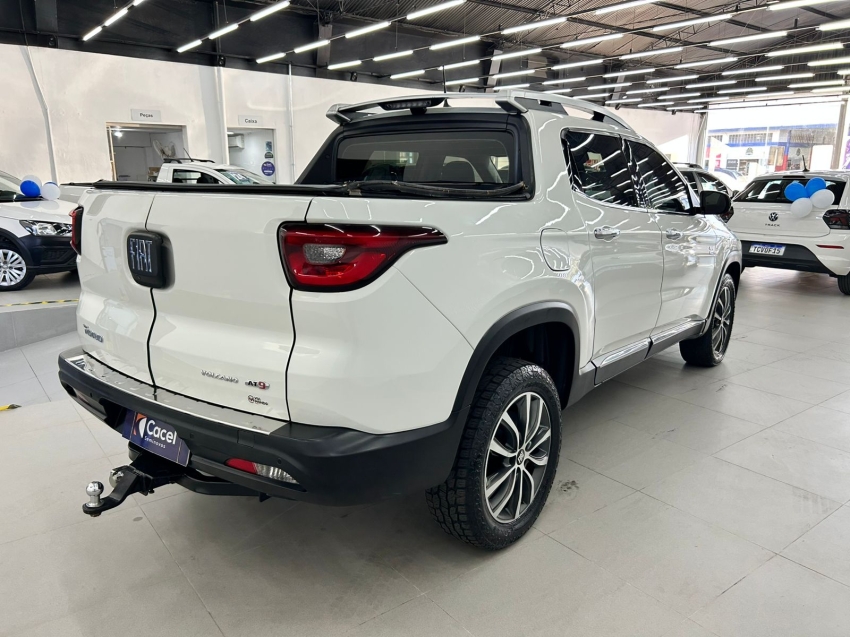 fiat toro 2.0 16v turbo diesel volcano 4wd at9 4p automatico 20208