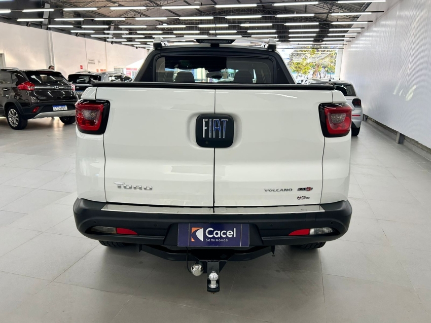 fiat toro 2.0 16v turbo diesel volcano 4wd at9 4p automatico 20207