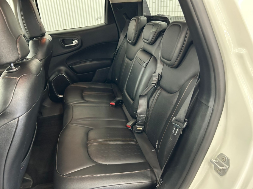 fiat toro 2.0 16v turbo diesel volcano 4wd at9 4p automatico 202013