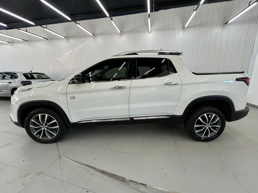 fiat toro 2.0 16v turbo diesel volcano 4wd at9 4p automatico 20204