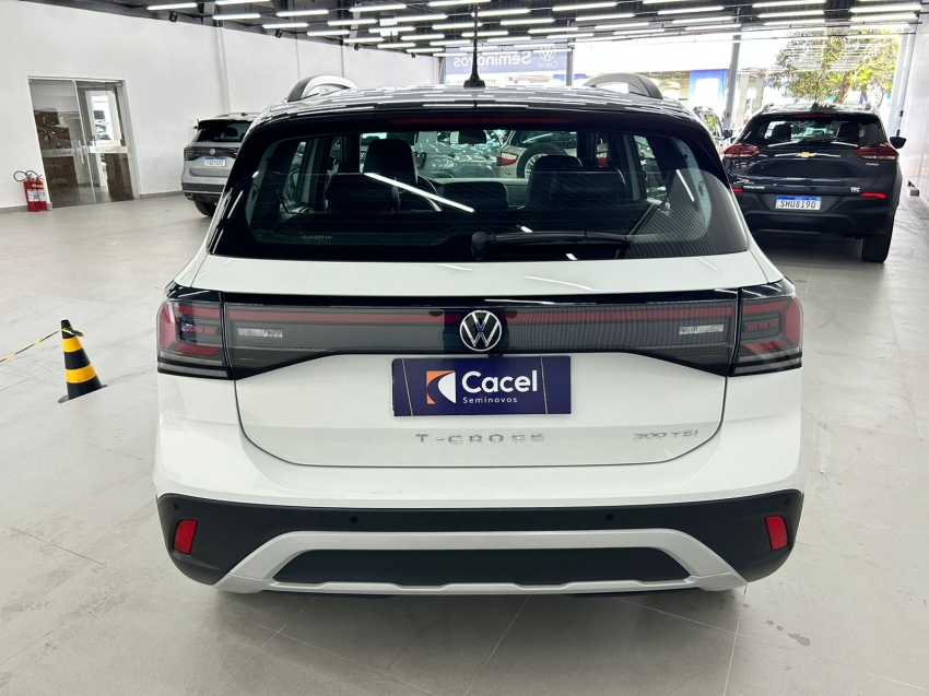 volkswagen t-cross 1.0 200 tsi total flex comfortline automatico 4p 20256