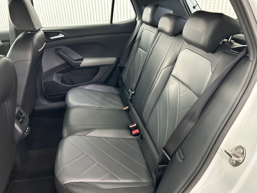 volkswagen t-cross 1.0 200 tsi total flex comfortline automatico 4p 202514