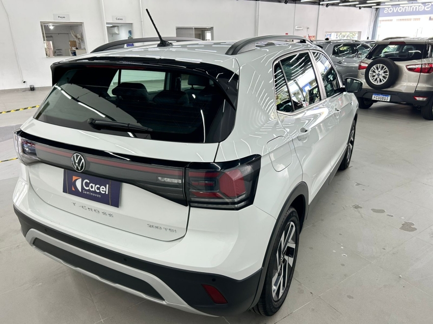 volkswagen t-cross 1.0 200 tsi total flex comfortline automatico 4p 20258