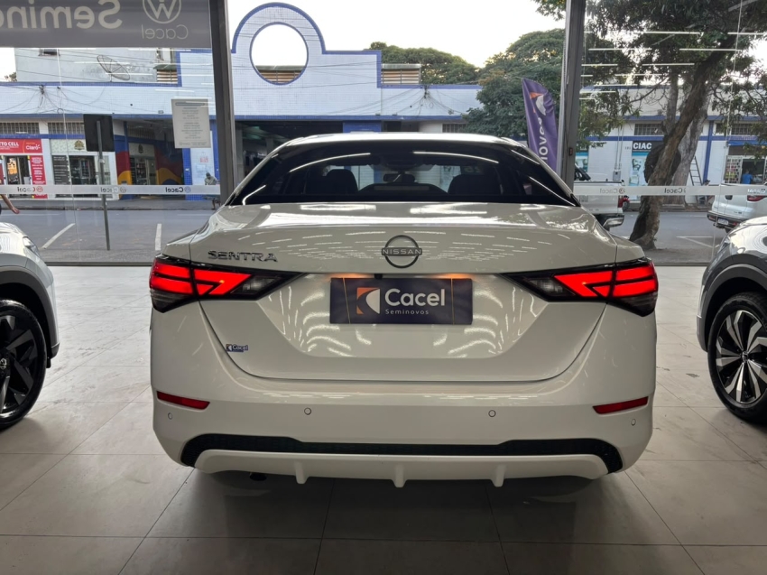 nissan sentra 2.0 16v gasolina advance xtronic 4p automatico 20255