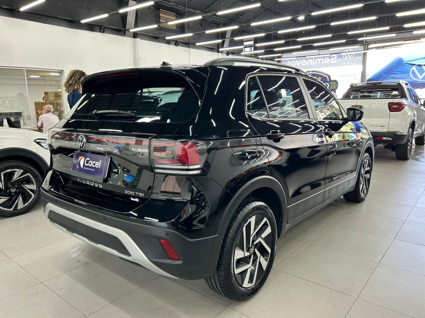 volkswagen t-cross 1.0 200 tsi total flex comfortline automatico 4p 20259