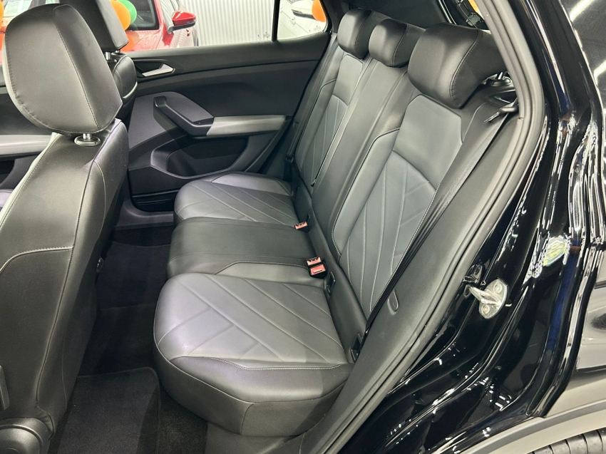 volkswagen t-cross 1.0 200 tsi total flex comfortline automatico 4p 202514