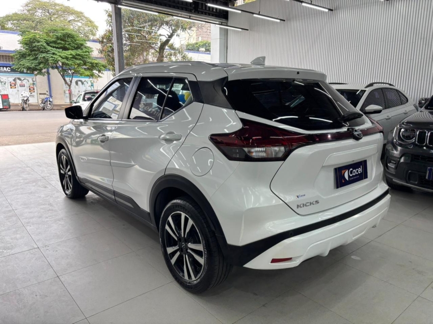 nissan kicks 1.6 16v flexstart advance xtronic flex 4p automatico 20246