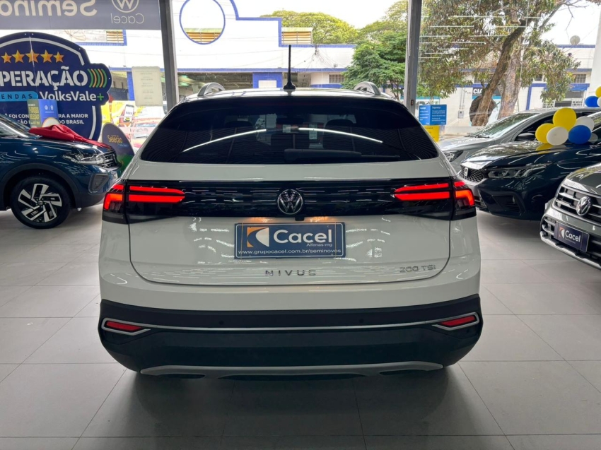 volkswagen nivus 1.0 200 tsi total flex highline automatico 4p 20248