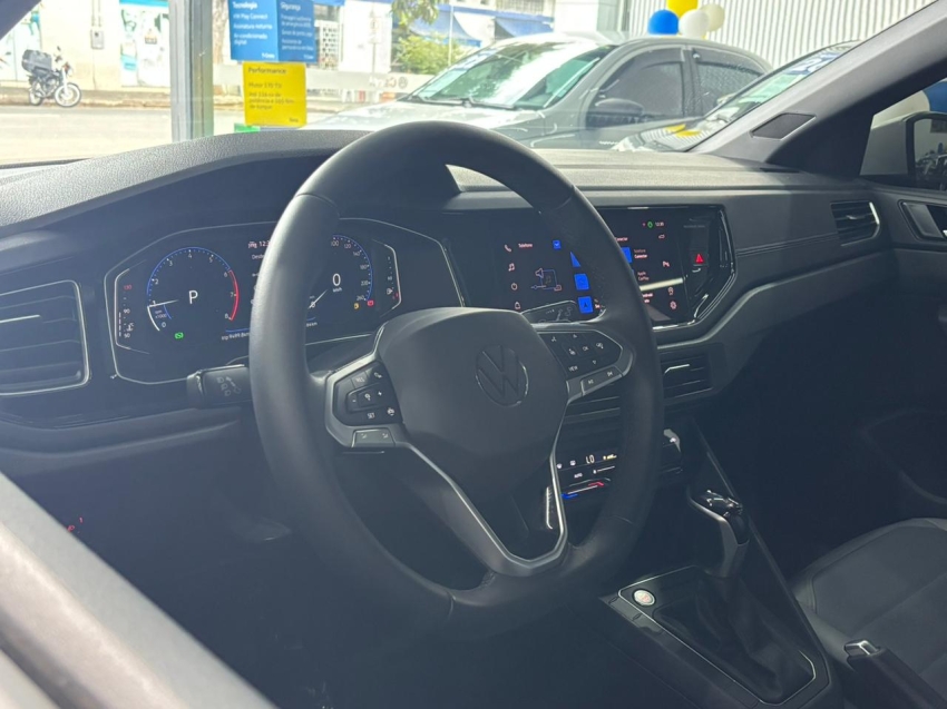 volkswagen nivus 1.0 200 tsi total flex highline automatico 4p 202415