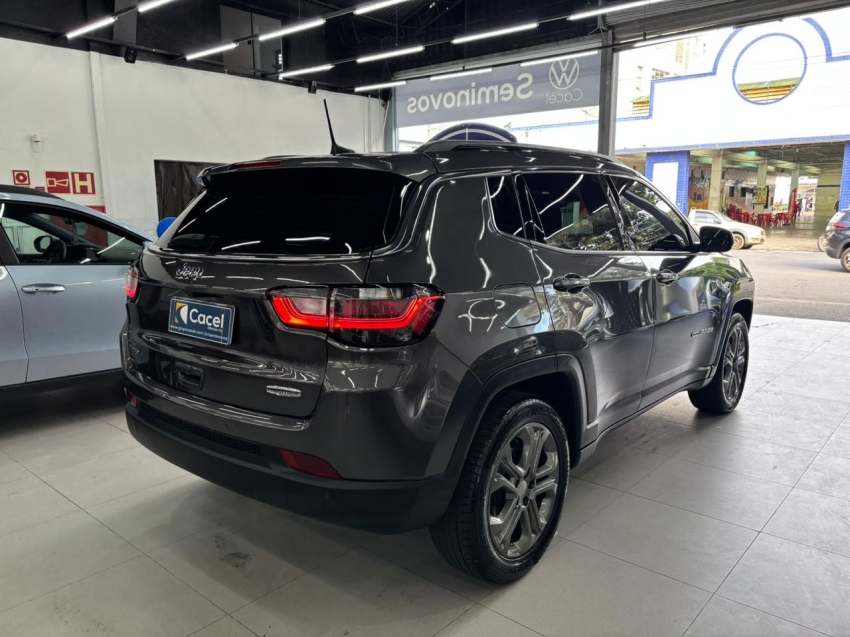 jeep compass 1.3 t270 turbo flex longitude at6 4p automatico 20244
