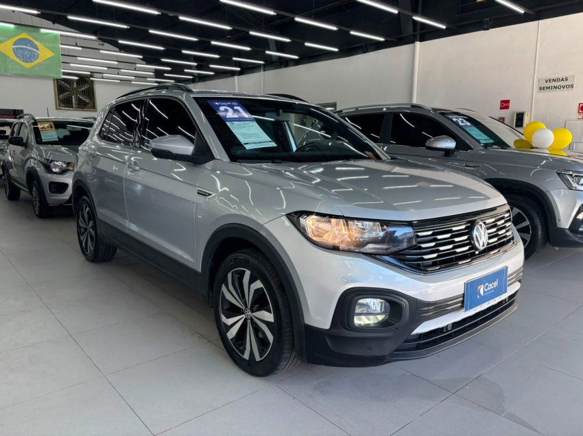 volkswagen t-cross 1.0 200 tsi total flex comfortline automatico 4p 20213