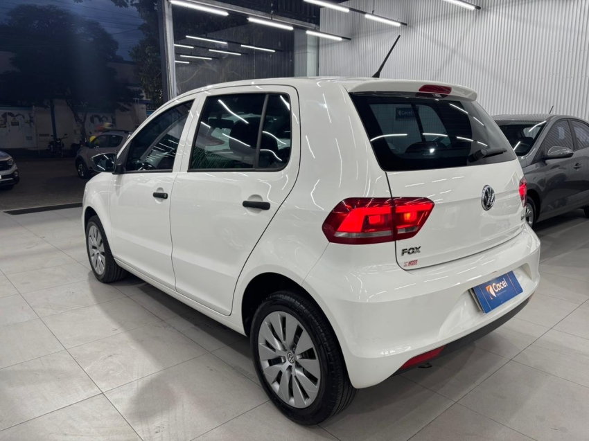 volkswagen fox 1.6 msi trendline 8v flex 4p manual 5p 20165
