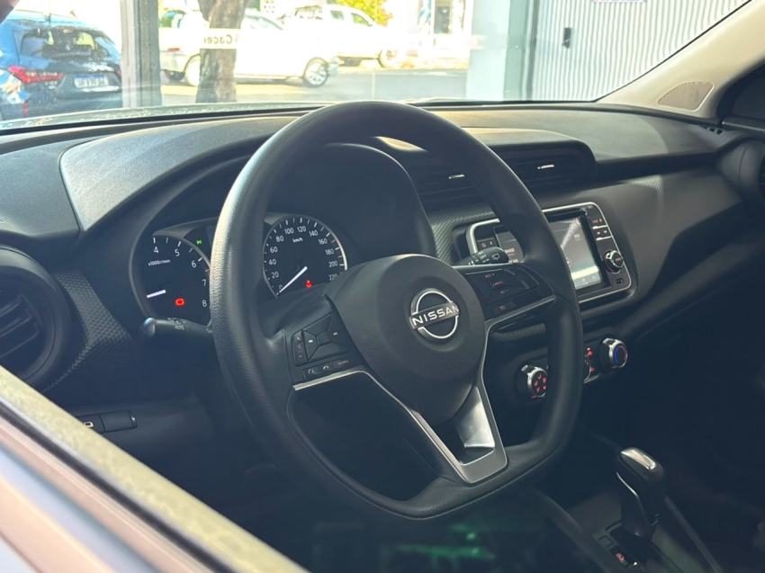 nissan kicks play 1.6 16v flexstart sense xtronic flex 4p automatico 20258